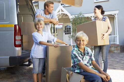 Flexible storage support during moving, renovation, or transition